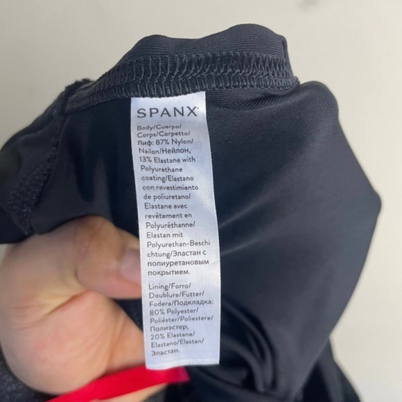 SPANXshape Faux Leather Leggings‎ - Picture 10 of 11